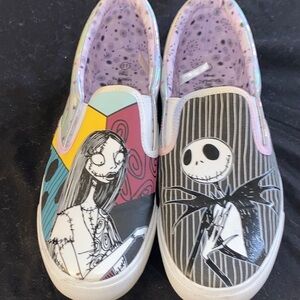 GROUND UP DISNEY TIM BURTON NIGHTMARE BEFORE CHRISTMAS SLIP ON JACK& SALLY SHOES